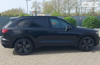 Volkswagen Touareg 2024 R-Line Platinum+