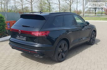 Volkswagen Touareg 2024 R-Line Platinum+