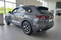 Volkswagen Touareg R-Line Platinum