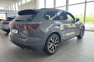 Volkswagen Touareg R-Line Platinum