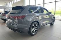 Volkswagen Touareg R-Line Platinum