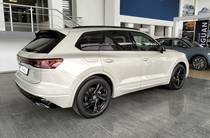 Volkswagen Touareg R-Line Platinum