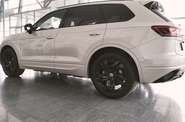 Volkswagen Touareg R-Line Platinum