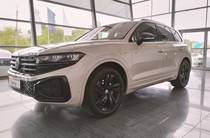 Volkswagen Touareg R-Line Platinum