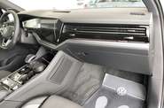 Volkswagen Touareg R-Line Platinum