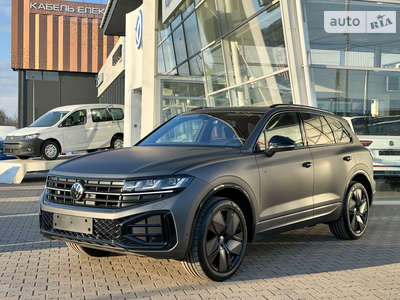 Volkswagen Touareg 2024 R-Line Platinum+