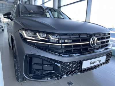 Volkswagen Touareg 2024 R-Line Platinum+