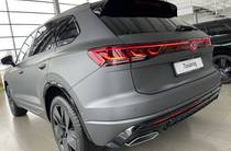 Volkswagen Touareg R-Line Platinum+