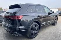 Volkswagen Touareg R-Line Platinum+