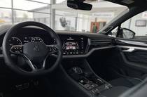 Volkswagen Touareg R-Line Platinum+