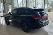 Volkswagen Touareg R-Line Platinum+