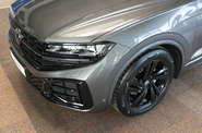 Volkswagen Touareg R-Line Platinum