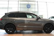 Volkswagen Touareg R-Line Platinum