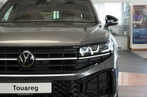 Volkswagen Touareg R-Line Platinum