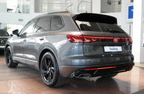 Volkswagen Touareg R-Line Platinum