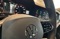 Volkswagen Touareg R-Line Platinum