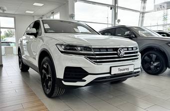 Volkswagen Touareg 2024 Silver