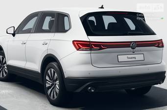 Volkswagen Touareg 2024 Silver