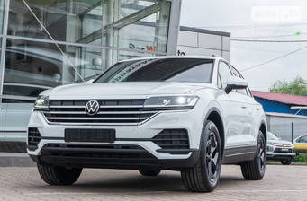 Volkswagen Touareg 3.0 TDI AT (231 к.с.) AWD 2024