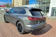 Volkswagen Touareg R-Line Platinum