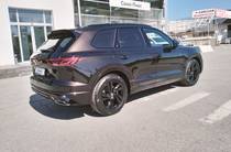 Volkswagen Touareg R-Line Platinum