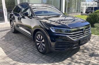 Volkswagen Touareg 2024 Silver