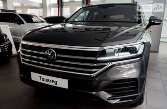 Volkswagen Touareg 2024 Silver