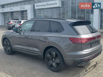 Volkswagen Touareg 2026 R-Line Platinum 3