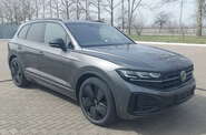Volkswagen Touareg R-Line Platinum 1