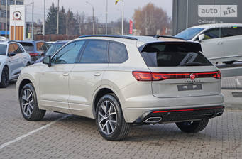 Volkswagen Touareg 2024 R-Line Platinum