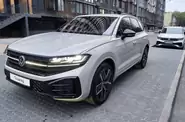 Volkswagen Touareg R-Line Platinum 1