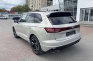 Volkswagen Touareg R-Line Platinum