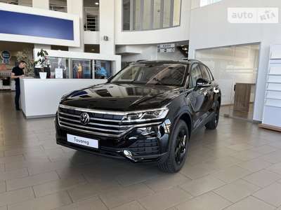 Volkswagen Touareg 2025 Silver