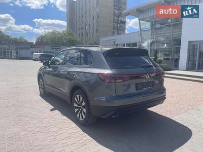 Новый Volkswagen Touareg 2026 - фото 4