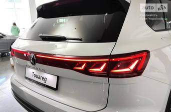 Volkswagen Touareg 2024 Silver