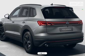 Volkswagen Touareg 2024 Silver