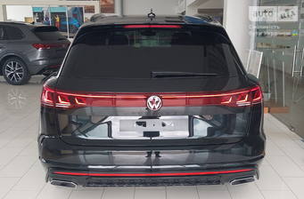 Volkswagen Touareg 2024 R-Line Platinum+