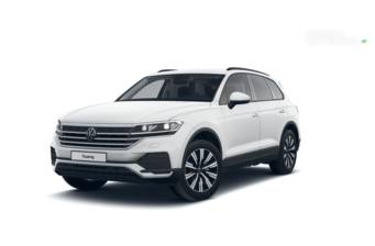 Volkswagen Touareg 2024 Silver