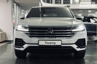 Volkswagen Touareg 2024 Silver