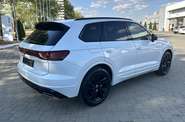 Volkswagen Touareg R-Line Platinum