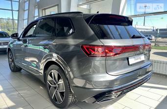 Volkswagen Touareg 2024 R-Line Platinum+