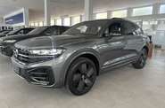 Volkswagen Touareg R-Line Platinum