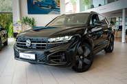 Volkswagen Touareg R-Line Platinum