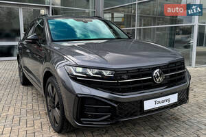 Volkswagen Touareg R-Line Platinum 4