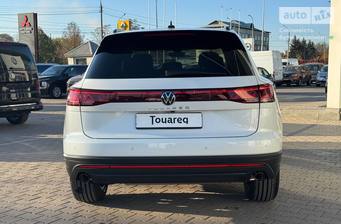 Volkswagen Touareg 2024 Silver