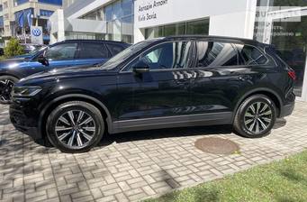 Volkswagen Touareg 2024 Silver