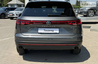 Volkswagen Touareg 2024 Silver