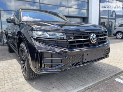 Volkswagen Touareg R-Line Platinum 3.0 TDI AT (286 к.с.) AWD 2024