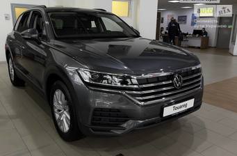 Volkswagen Touareg 2024 Silver