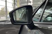 Volkswagen Touareg - фото 17
